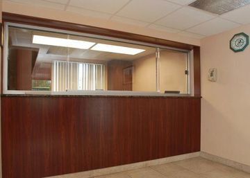 Days Inn & Suites By Wyndham Indianapolis Airport East Exteriér fotografie